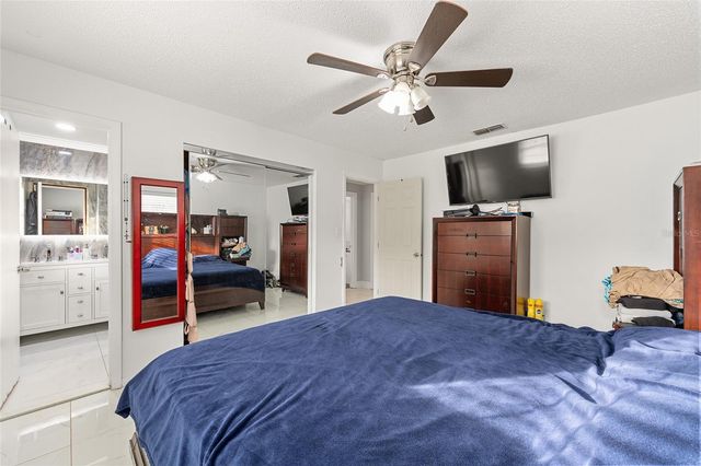 4051 SE 22ND AVENUE, Ocala, FL 34480