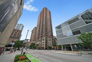 41 E 8th Street 1404, Chicago, IL 60605