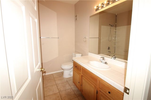 2100 Black Island Street 102, Las Vegas, NV 89128