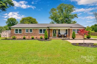 905 Blalock Drive, Kings Mountain, NC 28086