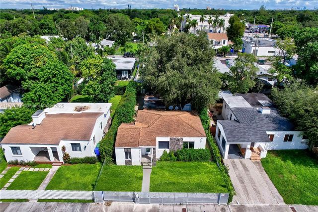 231 NW 44th St, Miami, FL 33127