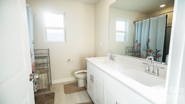 486 Olympia Way, York, SC 29745