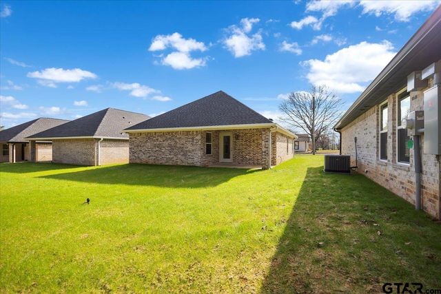 443 W. Harmony St., Tyler, TX 75702