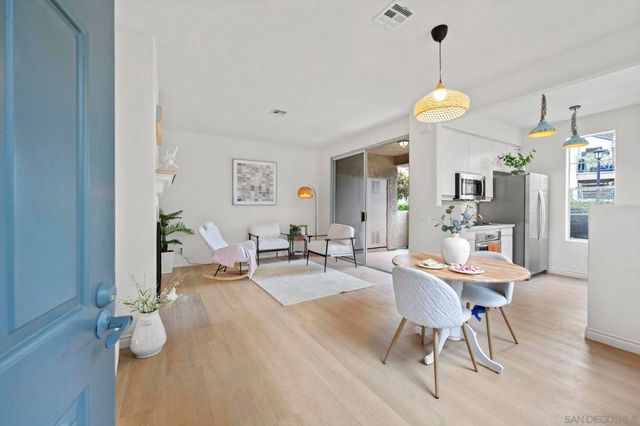 3537 El Rincon 259, San Diego, CA 92130