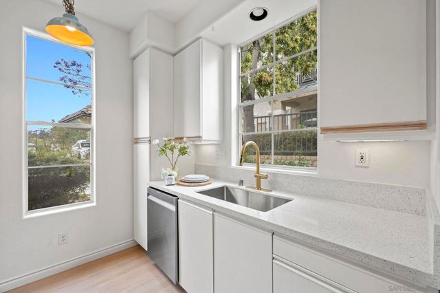 3537 El Rincon 259, San Diego, CA 92130