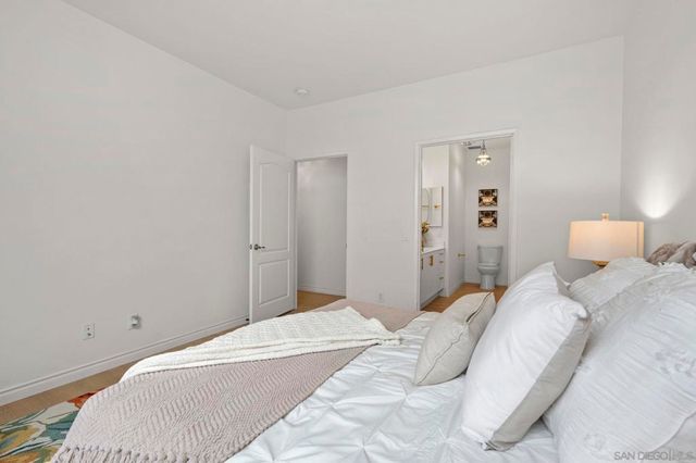 3537 El Rincon 259, San Diego, CA 92130