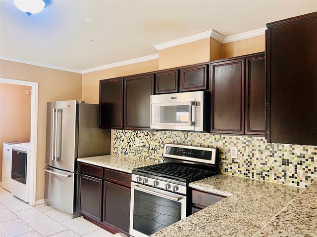 6423 Mildenhall Court, Houston, TX 77084