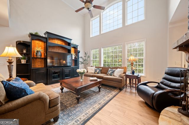 4038 Sandy Branch Drive, Buford, GA 30519