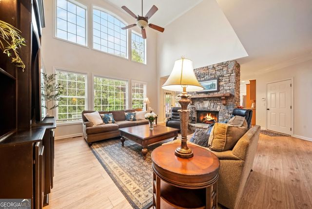 4038 Sandy Branch Drive, Buford, GA 30519