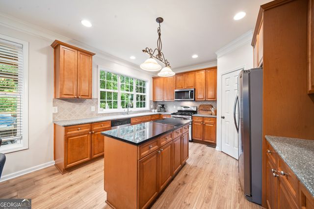 4038 Sandy Branch Drive, Buford, GA 30519
