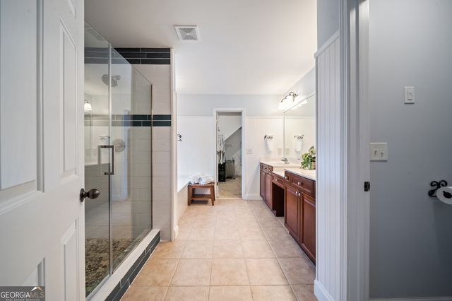 4038 Sandy Branch Drive, Buford, GA 30519