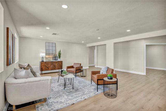 9130 Belcastro Street, Las Vegas, NV 89113