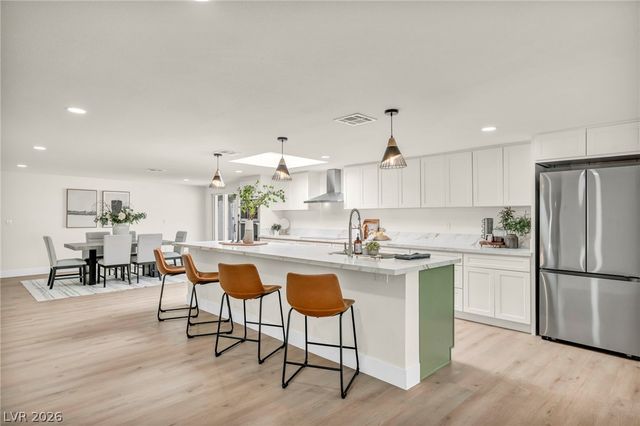 9130 Belcastro Street, Las Vegas, NV 89113