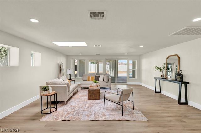 9130 Belcastro Street, Las Vegas, NV 89113