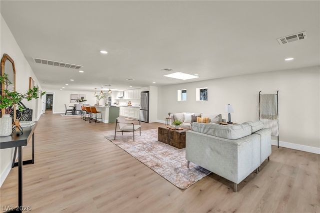 9130 Belcastro Street, Las Vegas, NV 89113