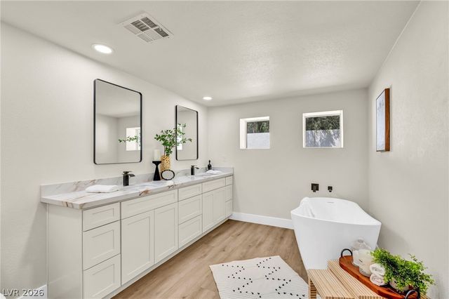9130 Belcastro Street, Las Vegas, NV 89113