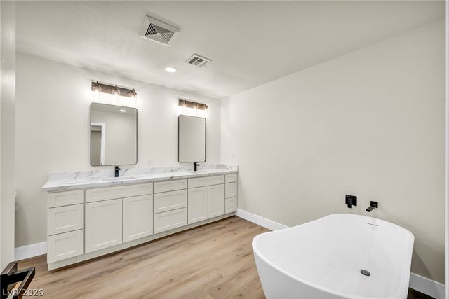 9130 Belcastro Street, Las Vegas, NV 89113