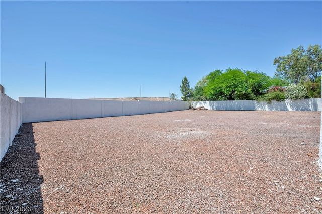 9130 Belcastro Street, Las Vegas, NV 89113