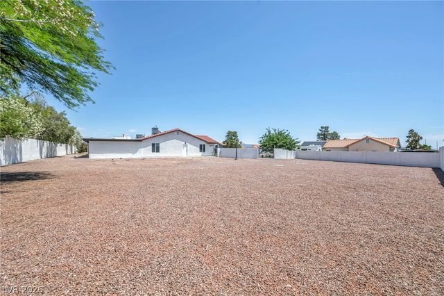 9130 Belcastro Street, Las Vegas, NV 89113