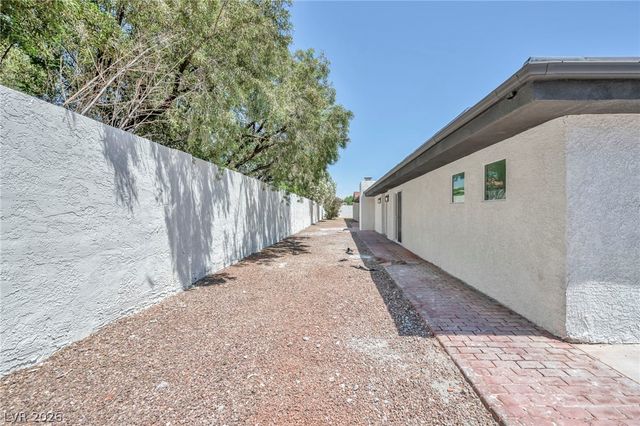 9130 Belcastro Street, Las Vegas, NV 89113