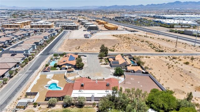 9130 Belcastro Street, Las Vegas, NV 89113