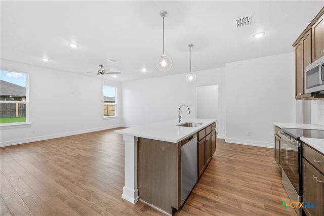 1201 Peppermint Drive, Temple, TX 76501