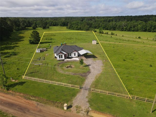 1310 Denson Allen, Coldspring, TX 77331