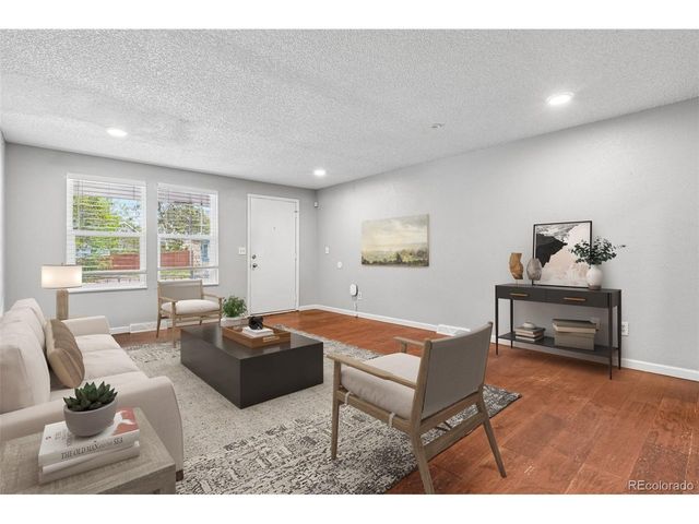 9339 W 76th Ave, Arvada, CO 80005