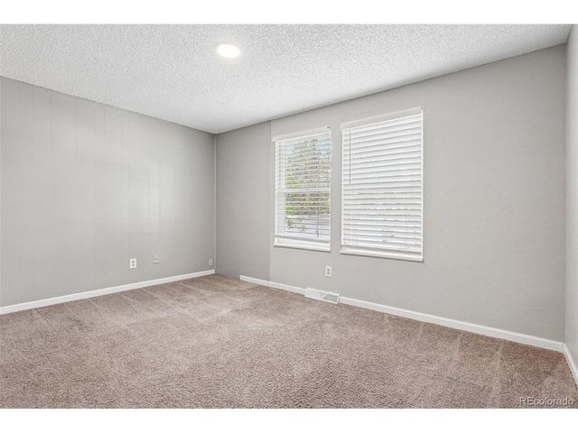 9339 W 76th Ave, Arvada, CO 80005