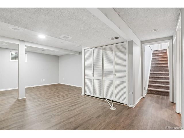 9339 W 76th Ave, Arvada, CO 80005