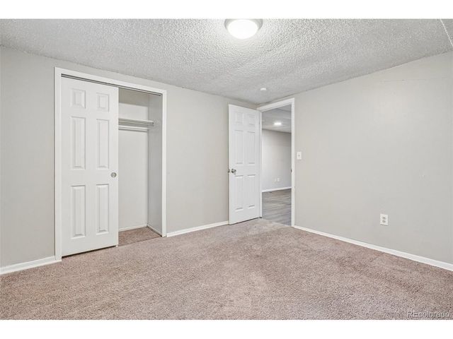 9339 W 76th Ave, Arvada, CO 80005