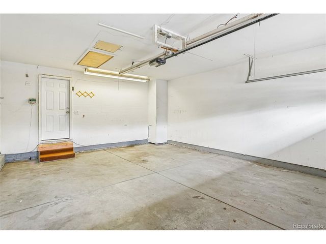 9339 W 76th Ave, Arvada, CO 80005