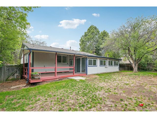 9339 W 76th Ave, Arvada, CO 80005