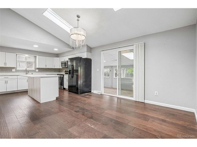 9339 W 76th Ave, Arvada, CO 80005
