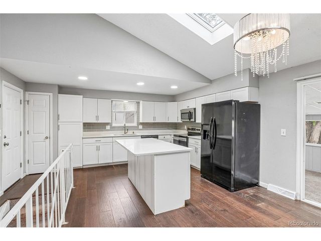 9339 W 76th Ave, Arvada, CO 80005
