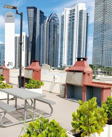 17021 N Bay Road 324, Sunny Isles Beach, FL 33160