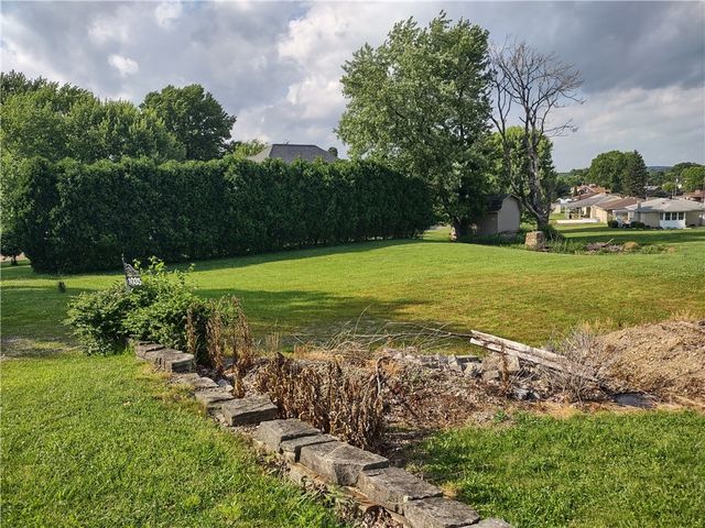 1035 Ohio Street, Jeannette, PA 15644