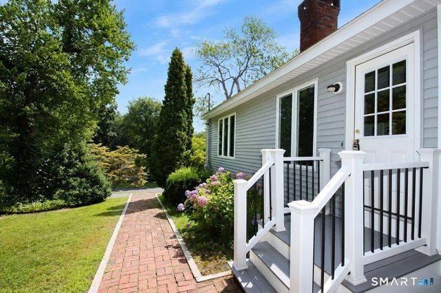 328 Saybrook Road, Orange, CT 06477