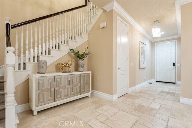 3 Silver Spruce Ct, Lake Forest (el Toro), CA 92630