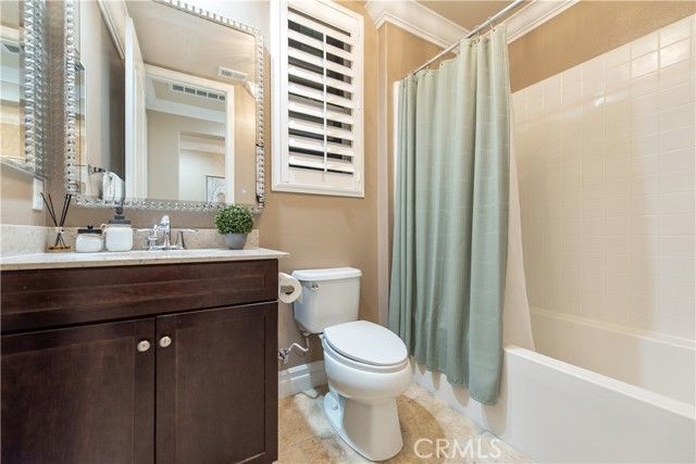 3 Silver Spruce Ct, Lake Forest (el Toro), CA 92630