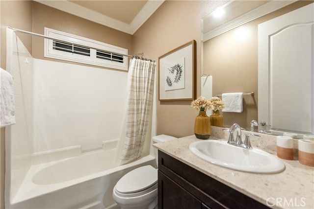 3 Silver Spruce Ct, Lake Forest (el Toro), CA 92630