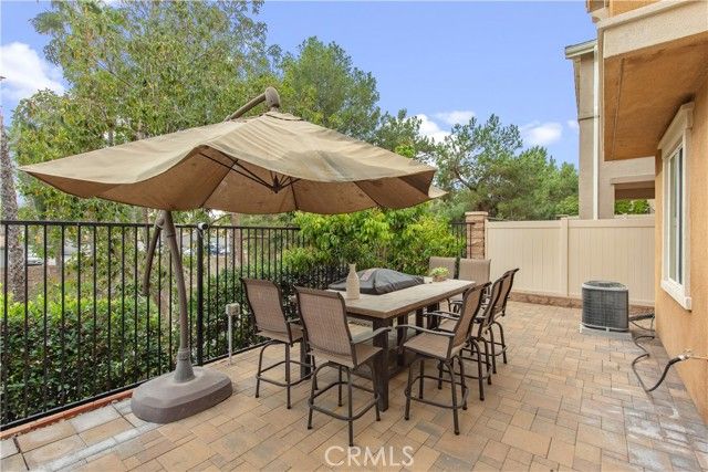 3 Silver Spruce Ct, Lake Forest (el Toro), CA 92630