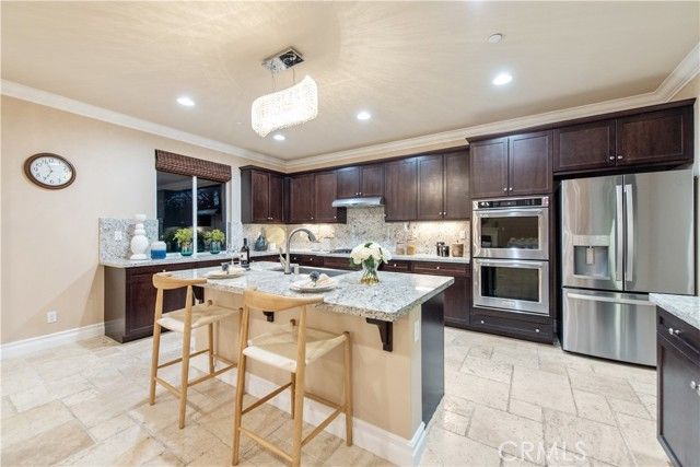 3 Silver Spruce Ct, Lake Forest (el Toro), CA 92630