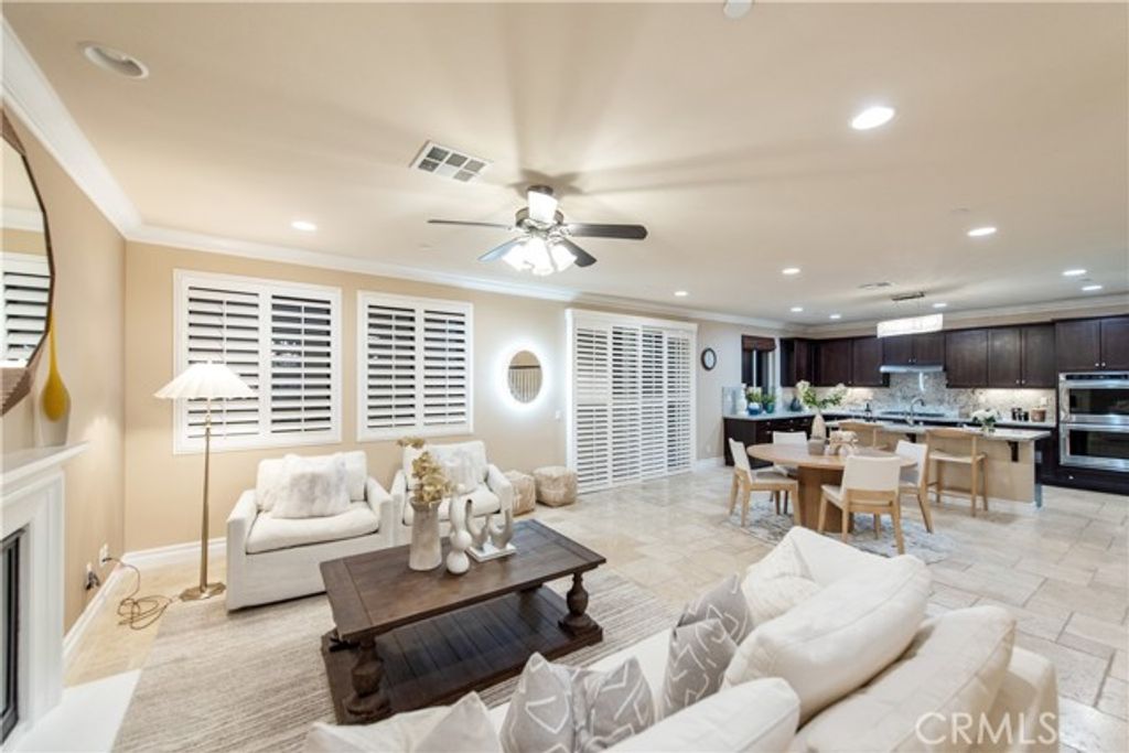 3 Silver Spruce Ct, Lake Forest (el Toro), CA 92630