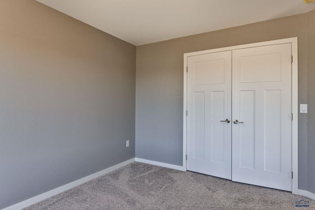 6694 RECEDA ST, Rapid City, SD 57703