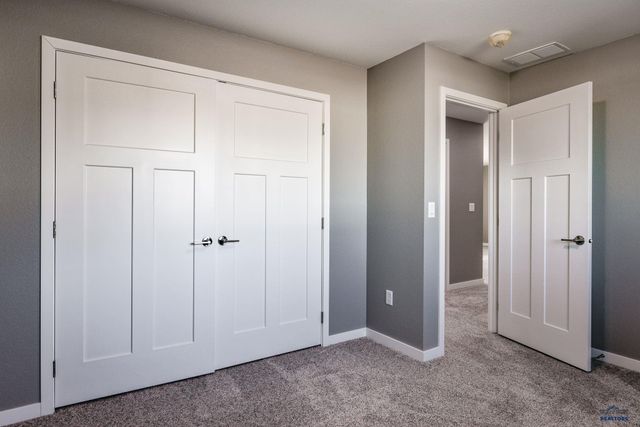 6694 RECEDA ST, Rapid City, SD 57703