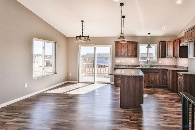 6694 RECEDA ST, Rapid City, SD 57703