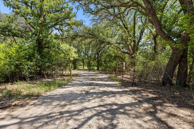 1709 Powell Cemetery Road, Tolar, TX 76476