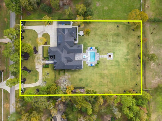 15240 Saddlewood Drive, Conroe, TX 77384