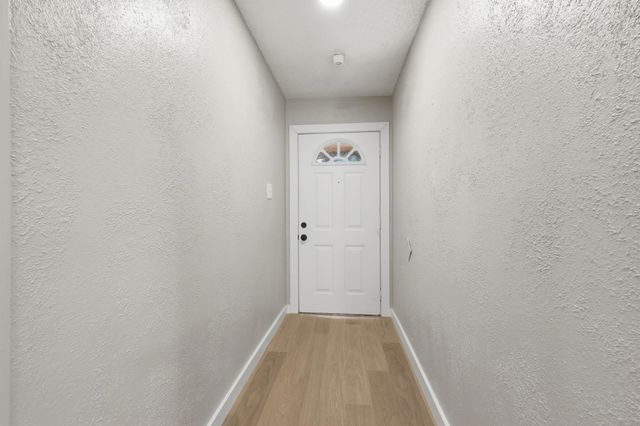 1909 Schumac Lane, Bedford, TX 76022